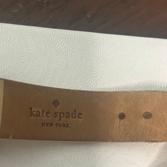 Kate Spade New York Women's Gold Leather Strap White Dial Polka Dot Watch#313 - Picture 9 of 10